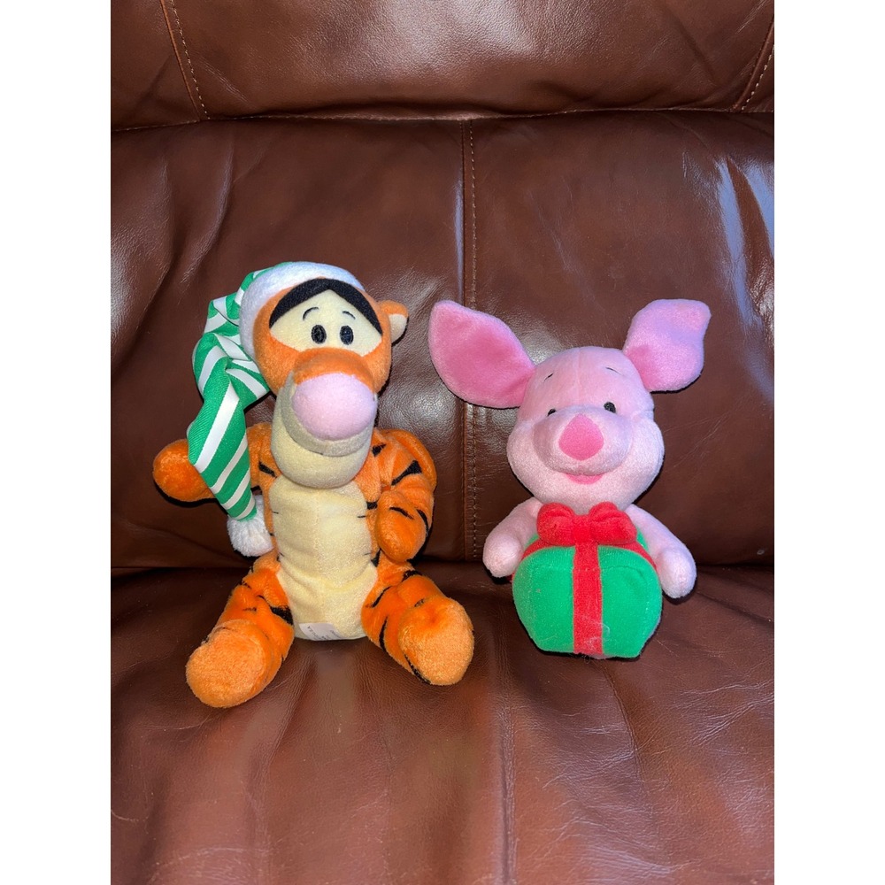 Disney Winnie the Pooh Holiday Beans Tigger Piglet Plush Set